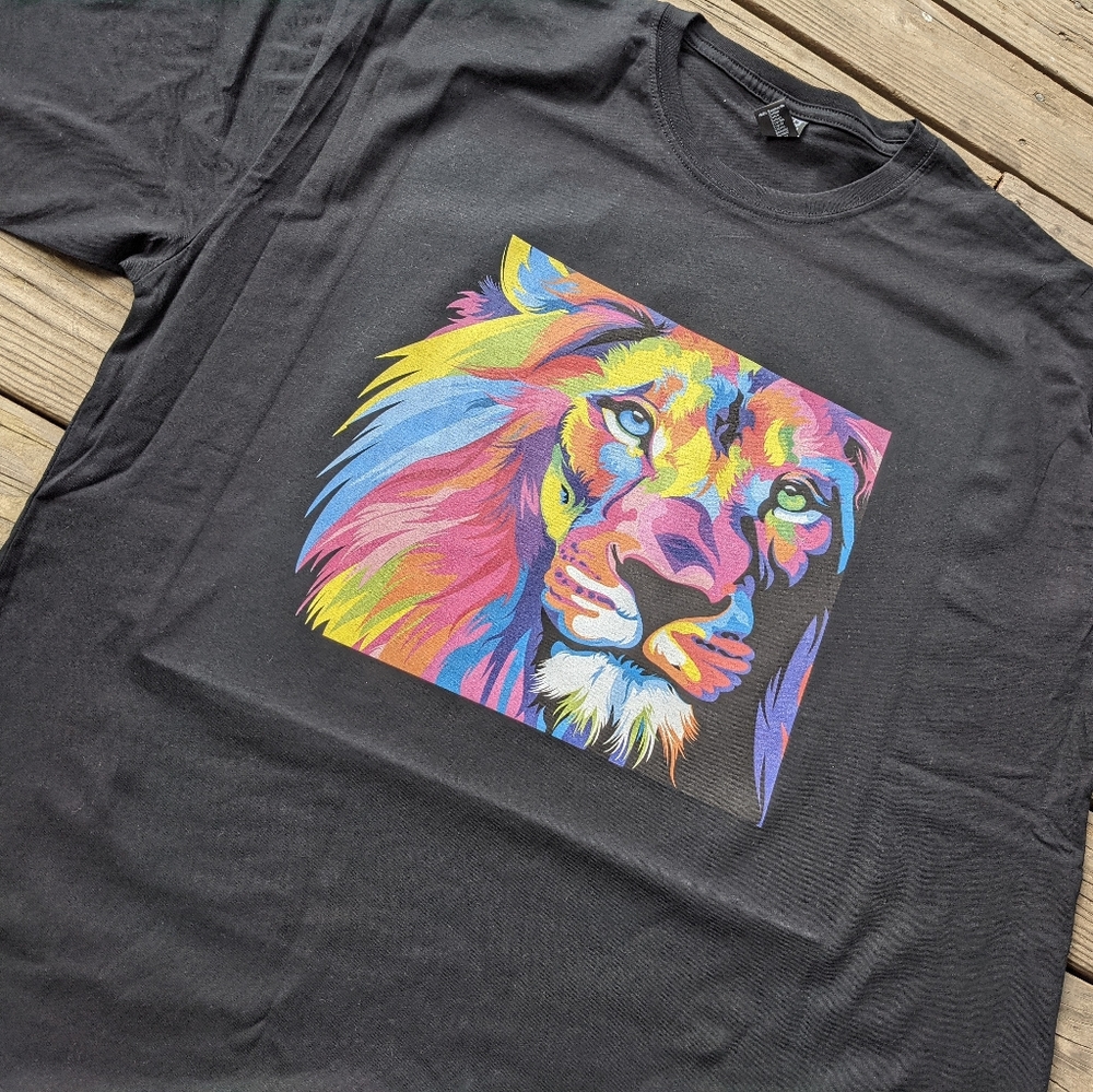 Lion T-shirt